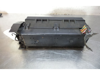 Блок предохранителей     Jeep Grand Cherokee    