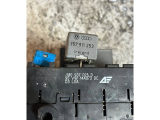 Блок предохранителей 7M0937025D, 357911253 Ford Galaxy