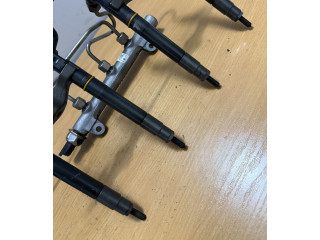 Комплект форсунок A6720170021, 28384645 SsangYong Rexton