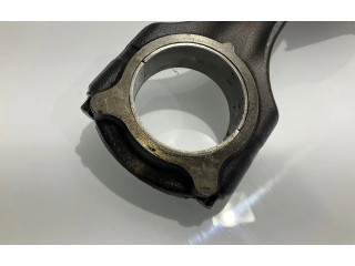 Píst Mercedes-Benz E W211 648.961