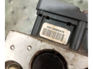 Блок АБС 8671224, 5WK84002   Volvo  V70  2000 - 2004 года