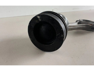 Поршень с шатуном 03LADE Skoda Octavia Mk3 (5E)