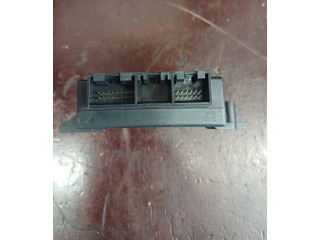 Блок управления парковки 3U0919283   Skoda Superb B5 (3U)