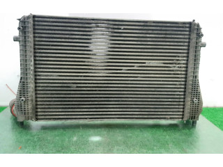 Интеркулер  3C0145805P   Volkswagen PASSAT 