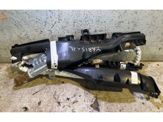 Боковая подушка безопасности 0080P1110030, 3158520 Toyota Yaris XP210