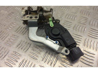 Замок багажника     Daihatsu Terios  -  года