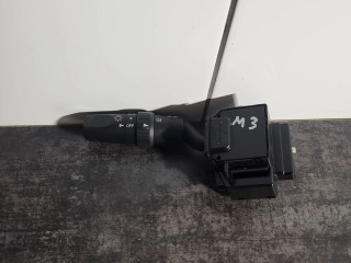 Ручка стеклоочистителей 17D682 Mazda 3 I