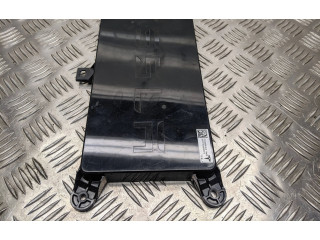 Дисплей 104390000E, P182500003310 Tesla Model X