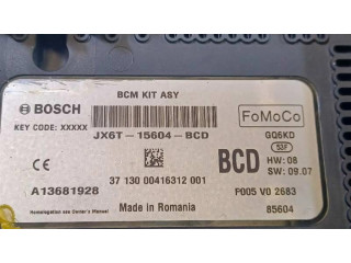 Блок предохранителей 2410953, JX6T15604BCD   Ford Focus    