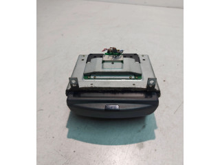 Дисплей    86220421, P233AF032   Volvo V70