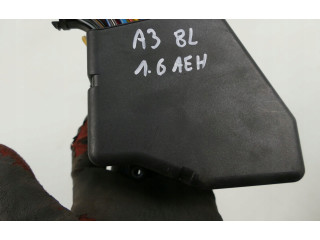 Блок предохранителей     Audi A3 S3 8L    