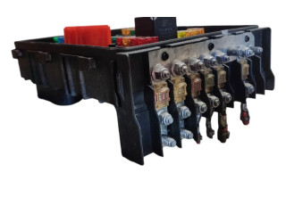 Pojistková skříňka 1K0937815C, 1K0937814F Volkswagen Tiguan 2010