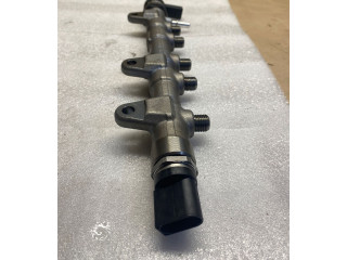 Vstřikovací lišta 8514154, 0445214315 BMW 2 F46 B47C20A B47