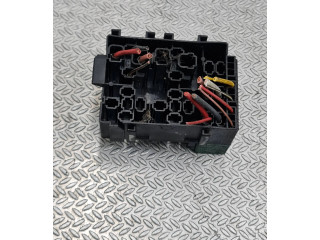 Блок предохранителей 15446191   Renault Clio II    