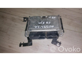 Блок управления двигателя 0281010105, 038906012e 11540307 Skoda Octavia Mk1 (1U)