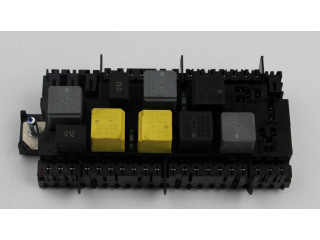 Pojistková skříňka A1669068201 Mercedes-Benz GL X166 2015