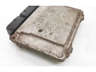 Блок управления двигателя 03G906021PB, 03G906021   Volkswagen PASSAT B6