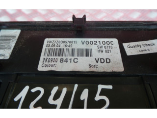 Přístrojová deska Volkswagen Caddy 2004 110080237, A2C53023102