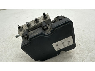 Jednotka ABS 0094316412   Mercedes-Benz A W176 2014