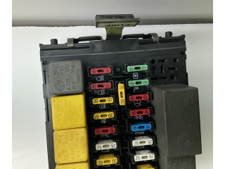 Блок предохранителей A727520, 183A.1000 Fiat Coupe