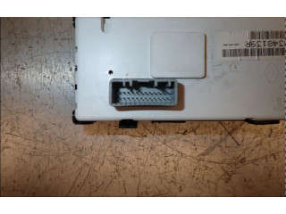 Дисплей    281153881R   Renault Clio III