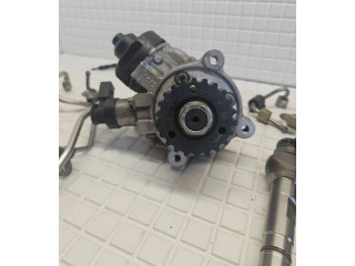 Комплект форсунок 04L130755D, 0445010537    Audi Q3 8U   