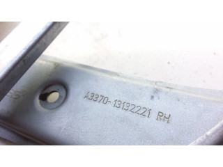 Передний комплект электрического механизма для подъема окна