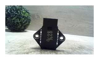 Блок управления АБС    Peugeot 5008