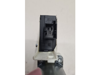 Передний двигатель механизма для подъема окон