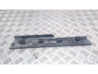 Другая деталь салона