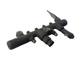 Vstřikovací lišta Mazda 6 pro naftový motor 2.0 RF5c