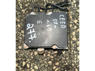 Блок АБС 5420L8121007085   KIA  Ceed  2006 - 2012 года