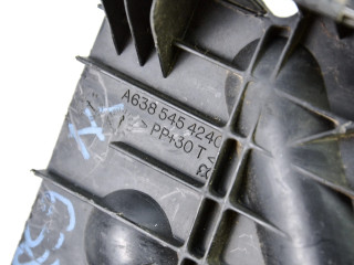 Pojistková skříňka A6385454240 Mercedes-Benz Vito Viano W638 1996