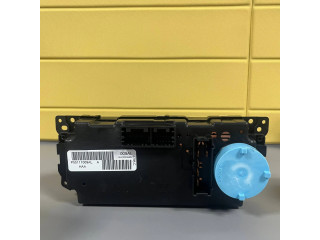 Блок управления климат-контролем P55111009AL, 004700539862 Jeep Grand Cherokee (WK)