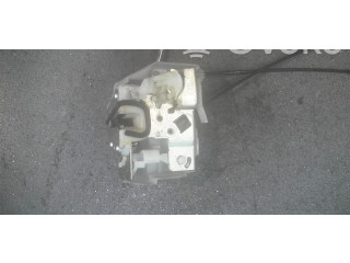 Zámek zadních dveří 82302M68K01000 Suzuki Alto 2013