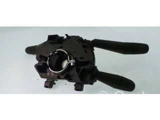 Мултифункционный включатель управления / ручка