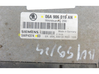 Блок управления двигателя 5WP4374, 06A906019AN   Skoda Octavia Mk1 (1U)