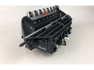 Блок управления климат-контролем 9823457080, 9823457180   Peugeot 2008 II