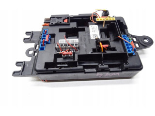 Ящик предохранителей (комплект) 9261110 BMW 1 F20 F21 2015