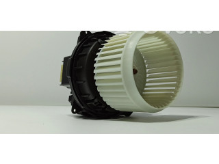 Вентилятор печки    272104788R, DT116625160   Renault Clio V