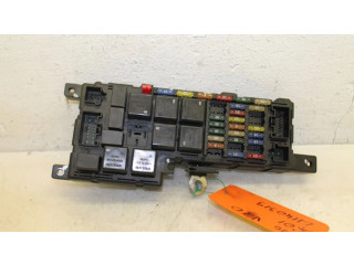 Блок предохранителей 518323118, 000615155248 Volvo V70