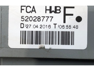 Блок предохранителей  52028777   Opel Combo D    