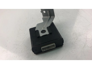 Блок управления GS1F5102XE   Mazda 6