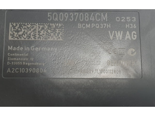 Блок управления 5Q0937084CM, 5Q0937084CQ   Audi Q2 -