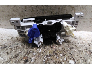 Блок управления климат-контролем    Dacia Duster