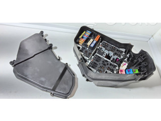 Pojistková skříňka 7L6937503A, 7L0937576B Audi Q7 4L 2006