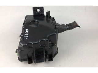 Блок предохранителей  9824510780   Peugeot 2008 II    