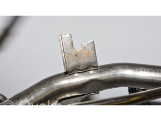 Vstřikovací lišta 1437443 BMW X5 E53 pro benzínový motor 4.6 M62B46 468S1 4.6is