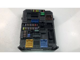 Блок предохранителей 9819851380 Citroen C4 II