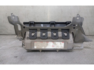 Подушка безопасности для колен 7030A07375 Mitsubishi Lancer VIII